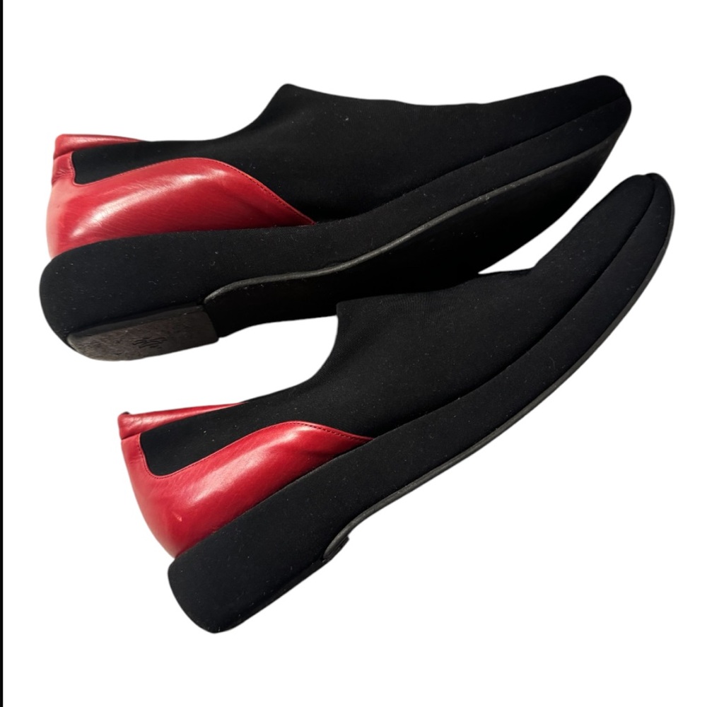 ✅ Donald J. Pliner Neoprene Shoes